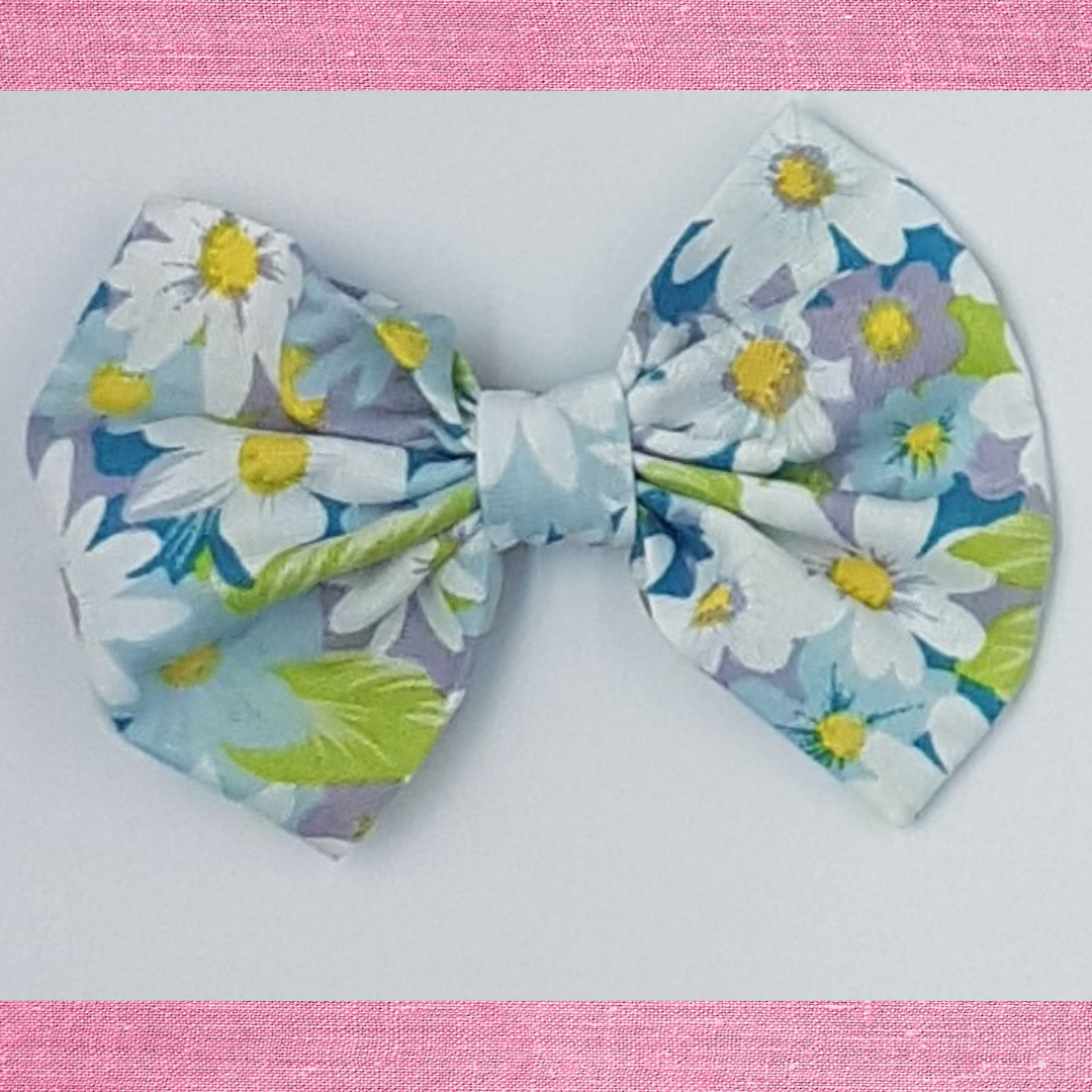 Daisy Hair Bow